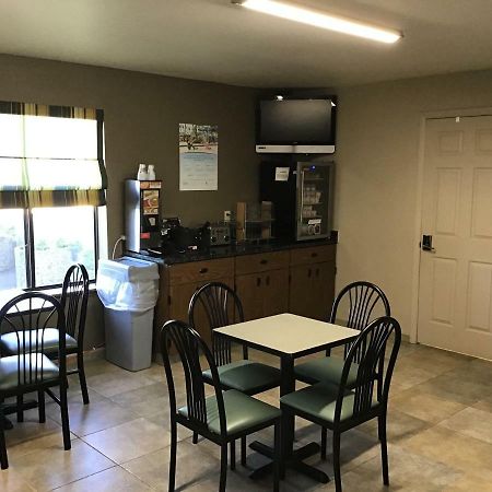 Super 8 By Wyndham Dillon Motel Luaran gambar
