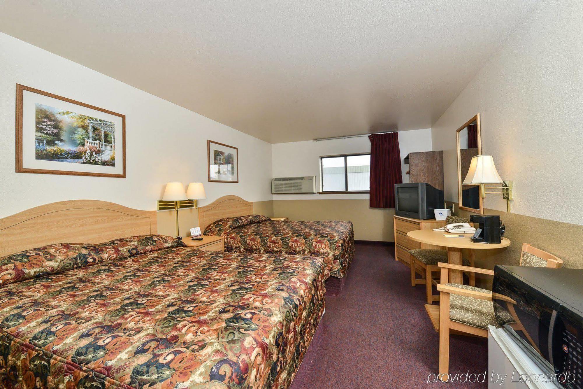 Super 8 By Wyndham Dillon Motel Luaran gambar