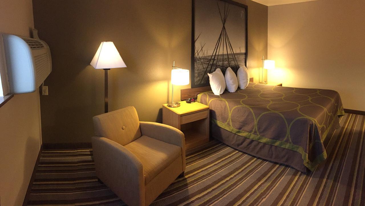 Super 8 By Wyndham Dillon Motel Luaran gambar